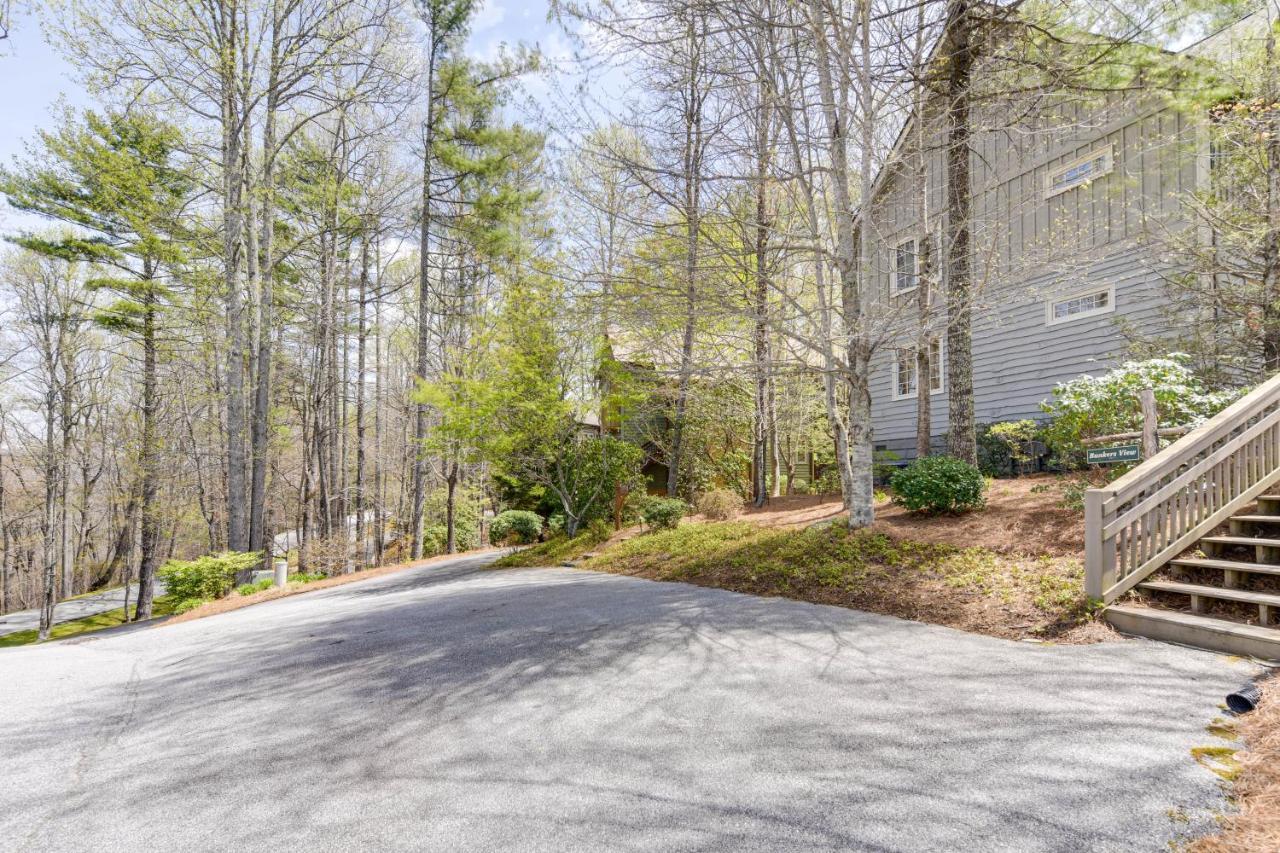 Inviting Cashiers Condo Deck And Golf Course Views! Exterior photo